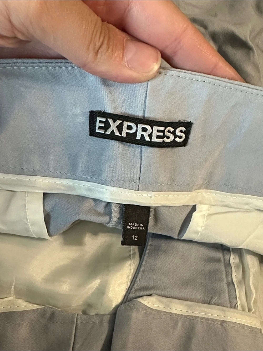 Express shorts pale